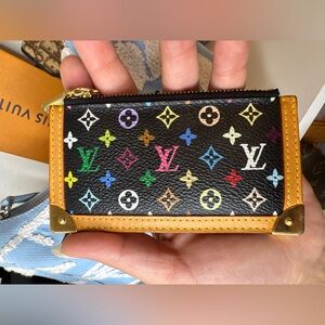 ❤️SOLD❤️
LV x Takashi Murakami 2004 Pochette Cles Coin wallet